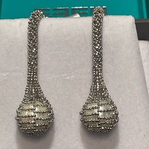 925 Sterling Silver Fresh Water Pearl earrings